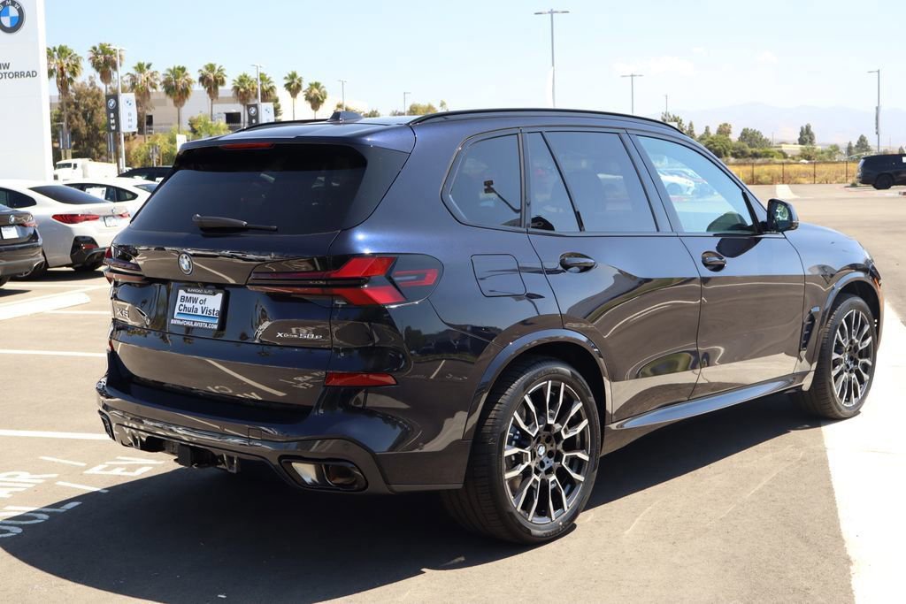 New 2026 BMW X5 xDrive50e image 6
