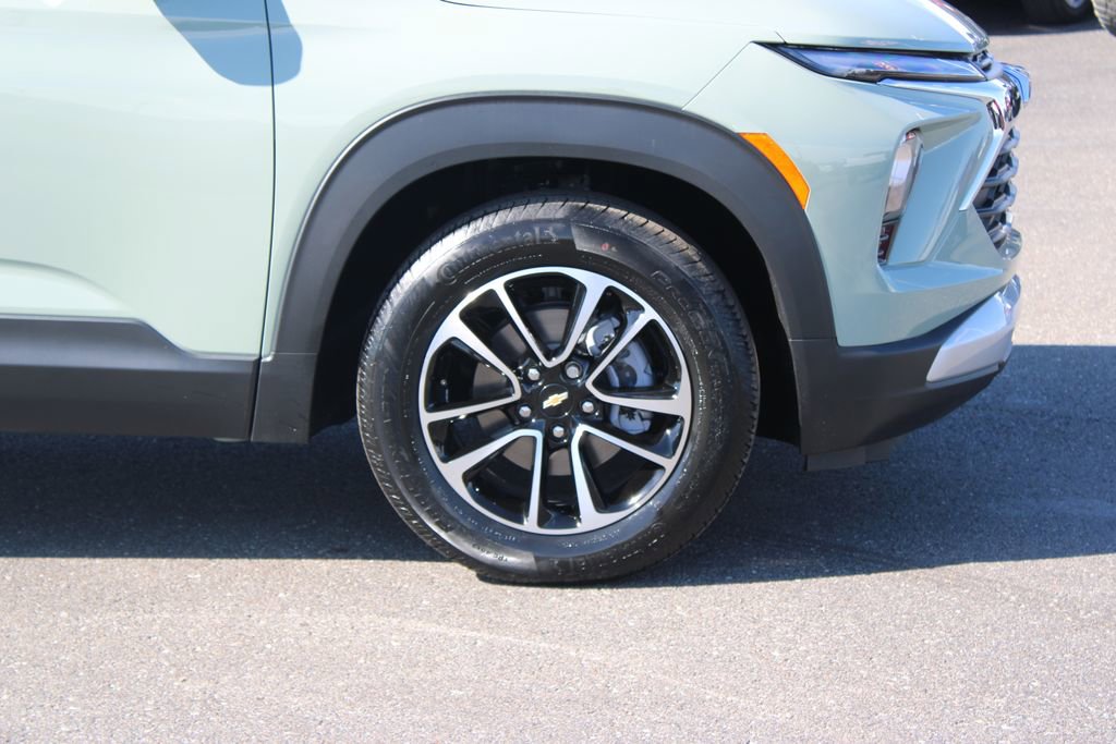 New 2026 Chevrolet TrailBlazer LT FWD image 12