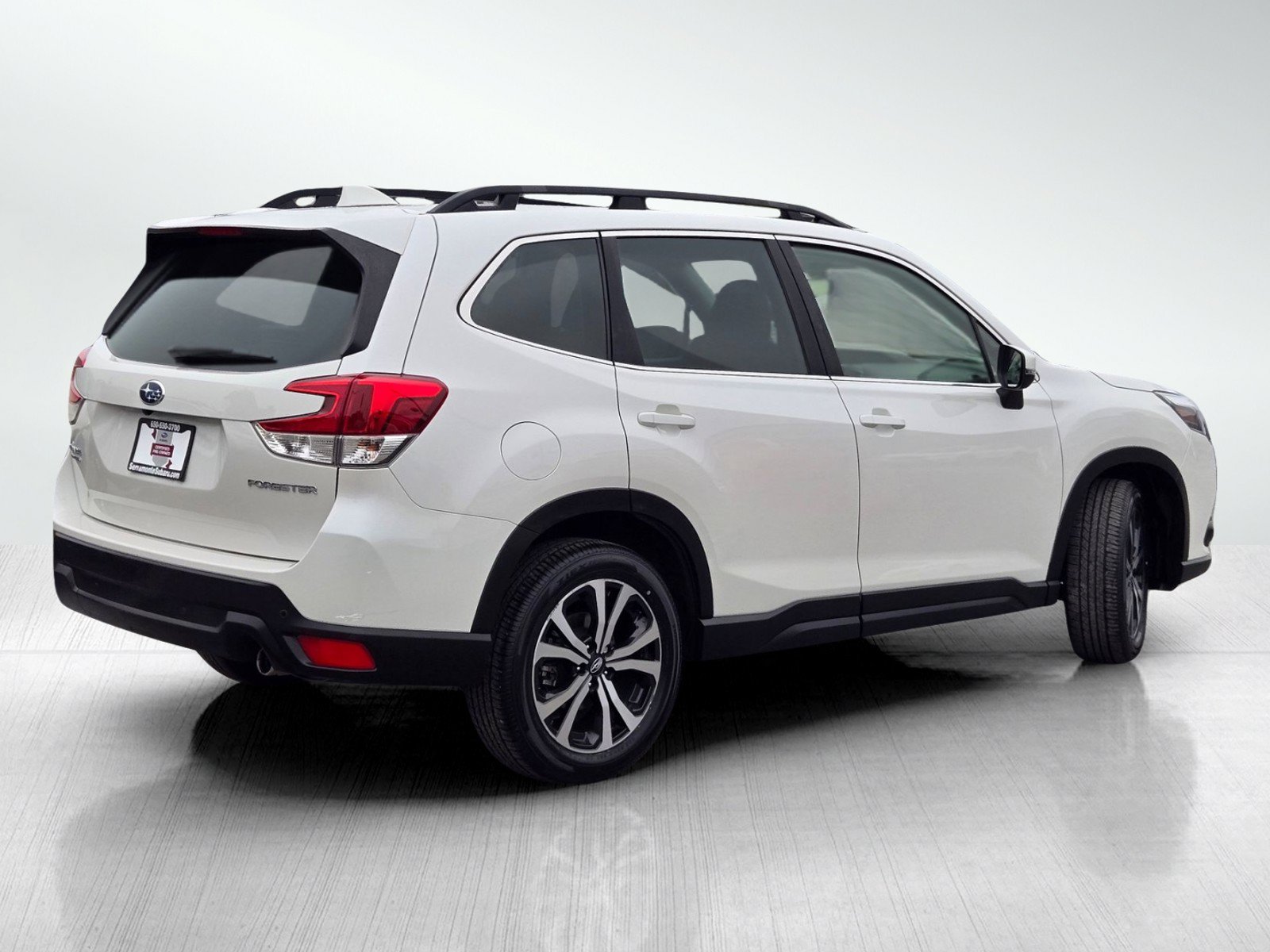 Used 2023 Subaru Forester Limited AWD/4WD image 4