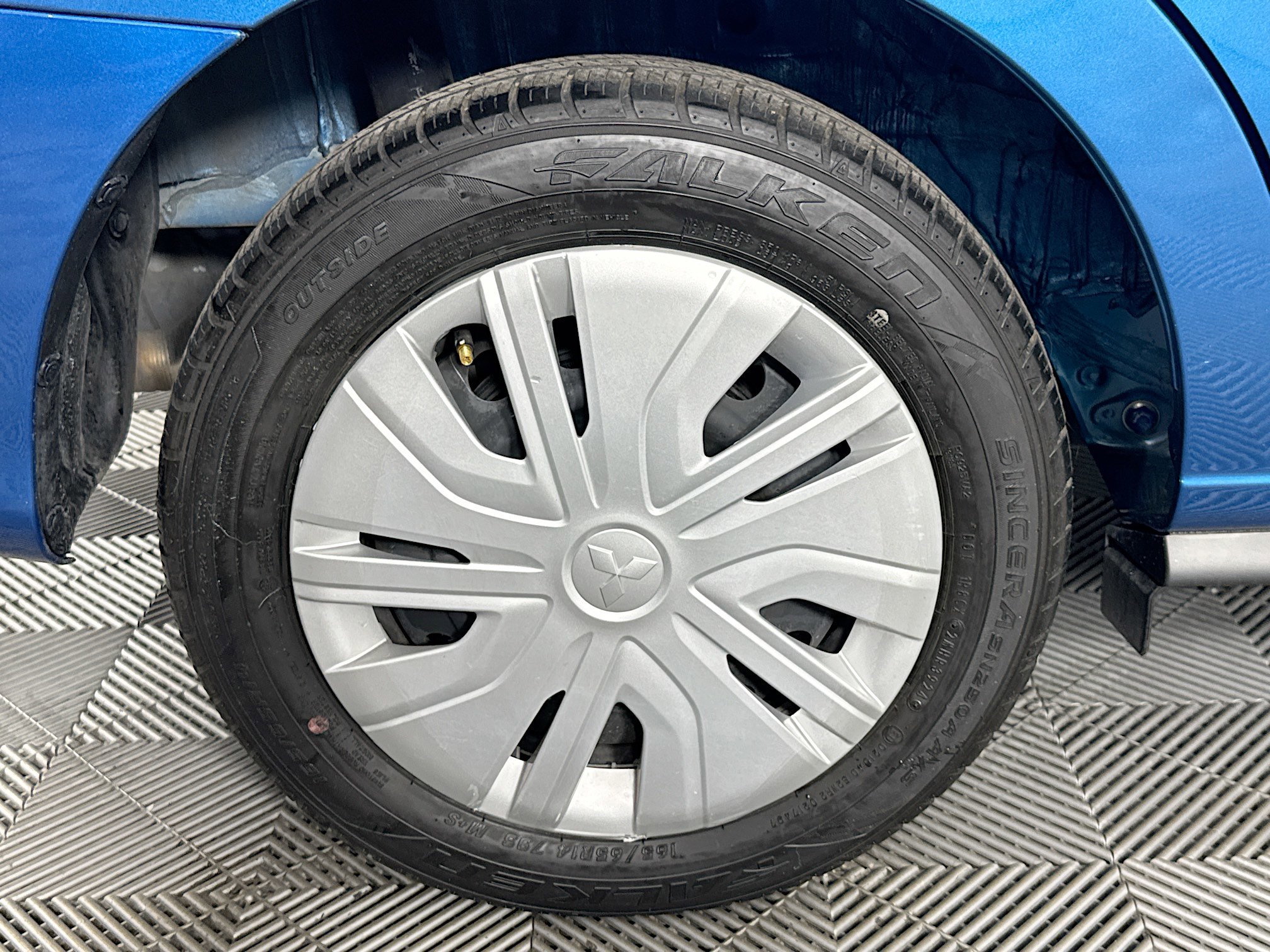 Used 2024 Mitsubishi Mirage G4 LE FWD image 55