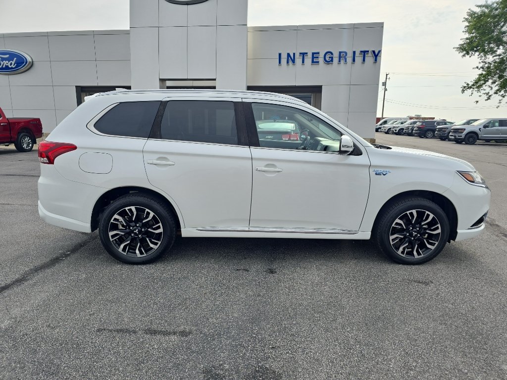 Used 2018 Mitsubishi Outlander SEL AWD/4WD image 5