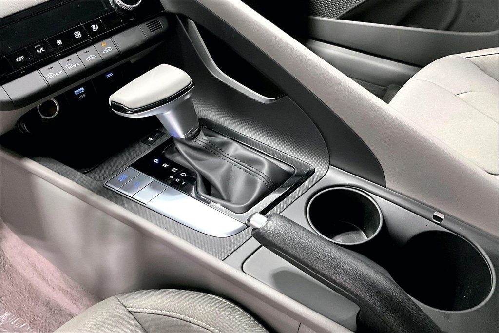 New 2026 Hyundai Elantra SEL Sport Premium FWD image 20
