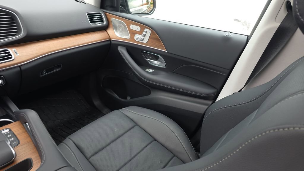 Certified 2025 Mercedes-Benz GLE 350 4MATIC image 29