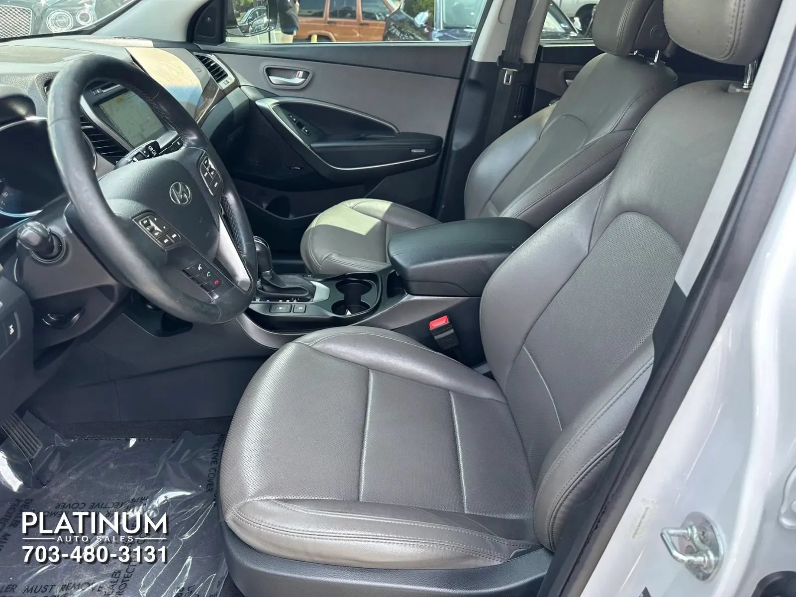 Used 2017 Hyundai Santa Fe Sport w/ Cargo Package AWD/4WD image 13