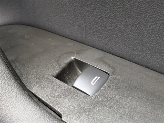 New 2025 Chevrolet Blazer LT image 33