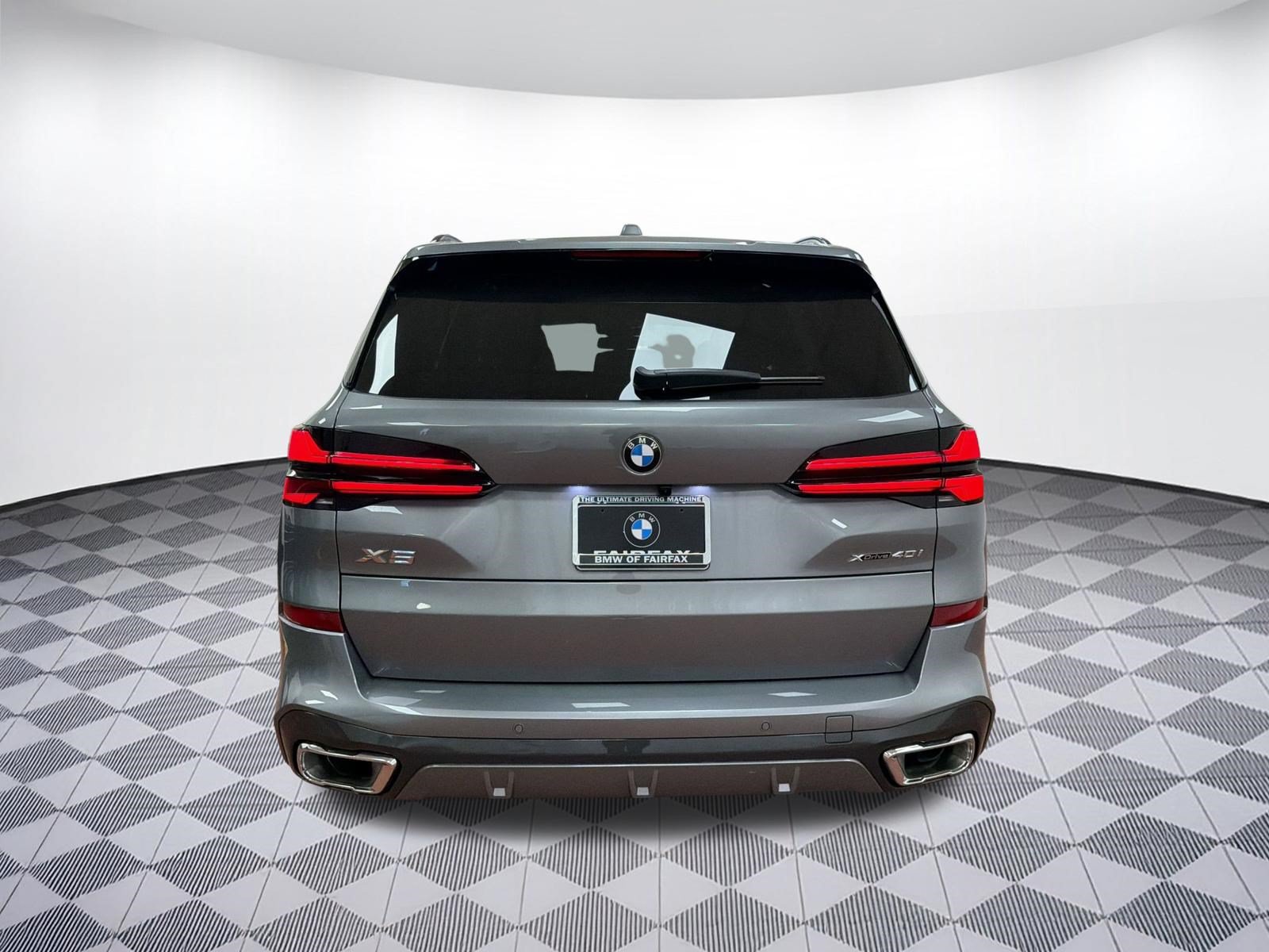 Used 2026 BMW X5 xDrive40i w/ M Sport Package AWD/4WD image 10
