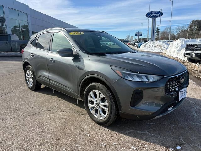 Used 2024 Ford Escape Active w/ Tech Pack #2 image 1