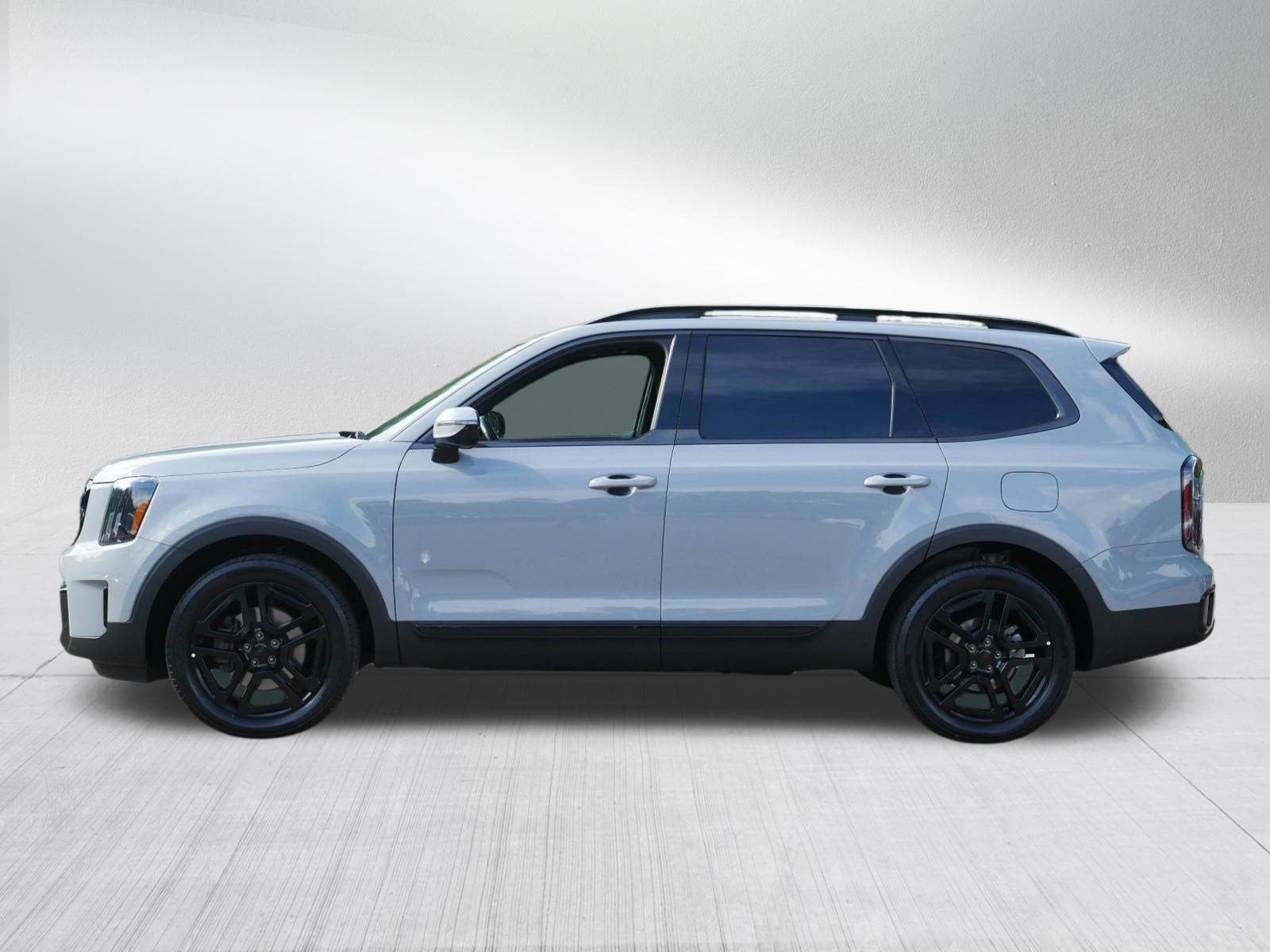Certified 2025 Kia Telluride SX Prestige X-Line AWD/4WD image 4