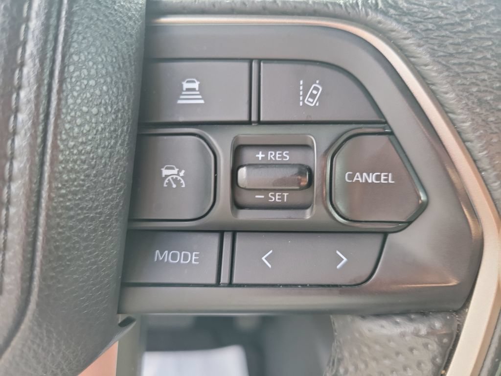 Used 2025 Toyota Tundra Limited w/ Power Package AWD/4WD image 21