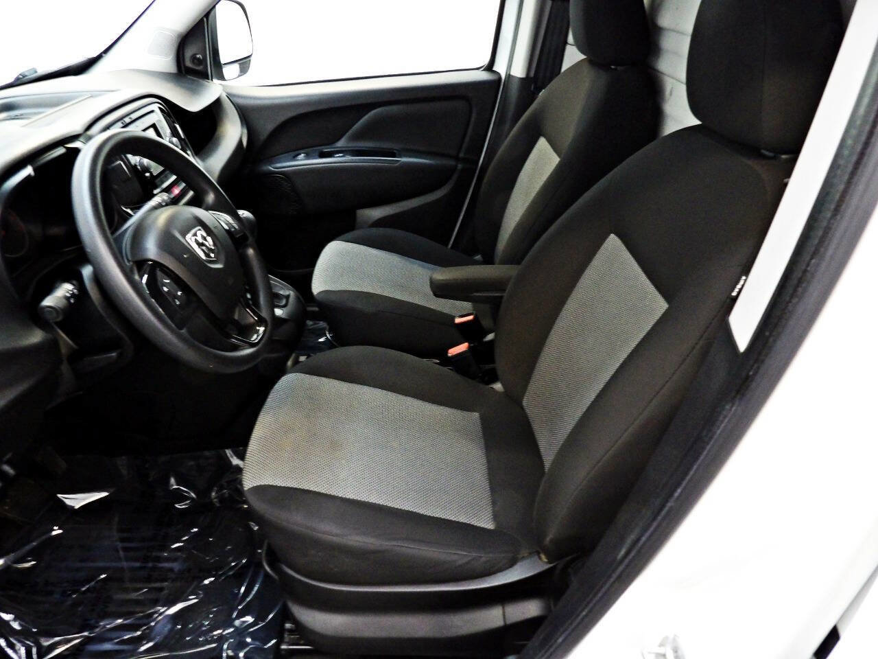 Used 2019 RAM ProMaster City Tradesman FWD image 8