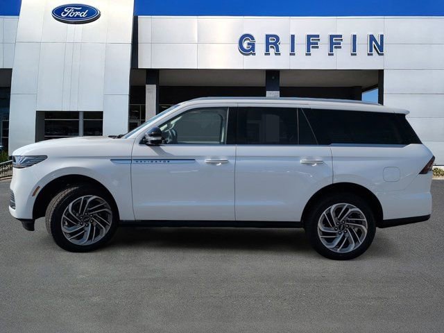 New 2026 Lincoln Navigator Reserve image 10