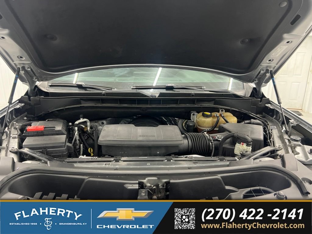 Used 2023 GMC Yukon XL SLT AWD/4WD image 16