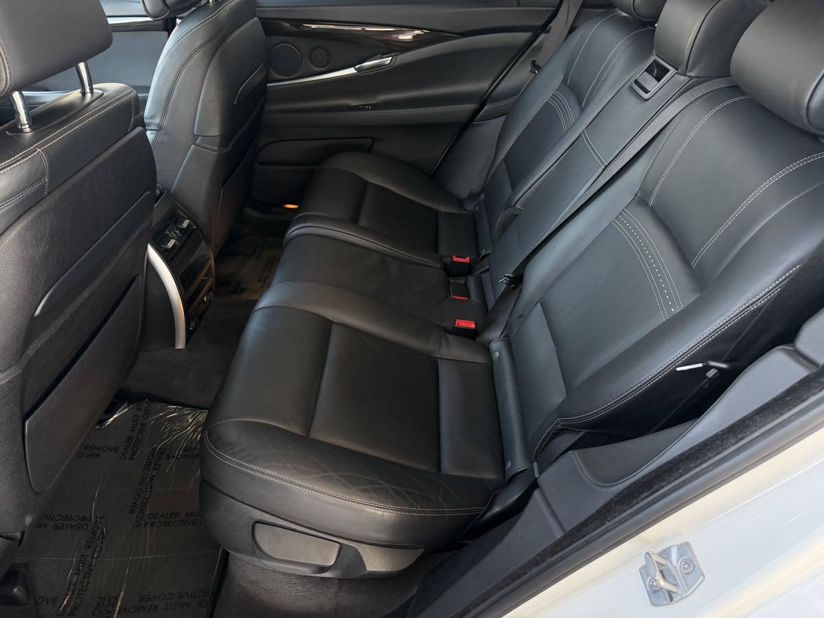 Used 2015 BMW 535i Gran Turismo RWD image 19