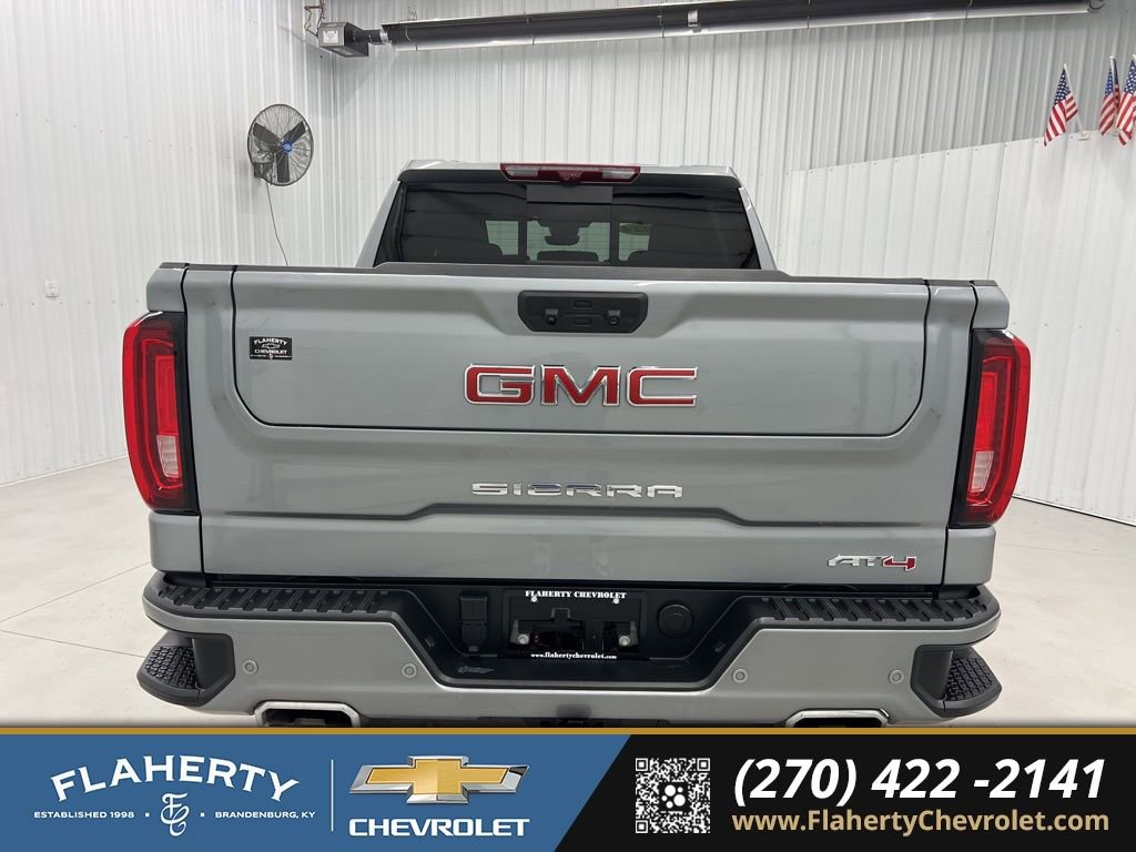 Used 2024 GMC Sierra 1500 AT4 w/ Technology Package image 4