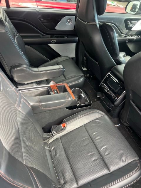 Used 2020 Lincoln Aviator Reserve w/ Equipment Group 202A AWD/4WD image 7