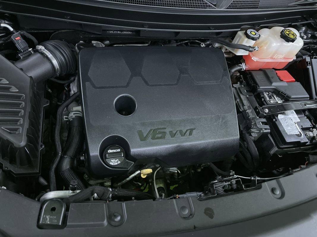 Used 2020 Chevrolet Traverse Premier w/ Redline Edition image 32