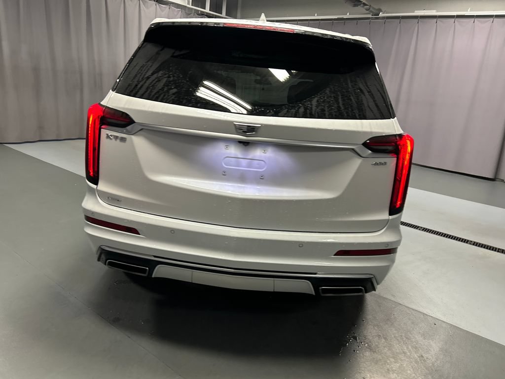Used 2024 Cadillac XT6 Premium Luxury AWD/4WD image 6