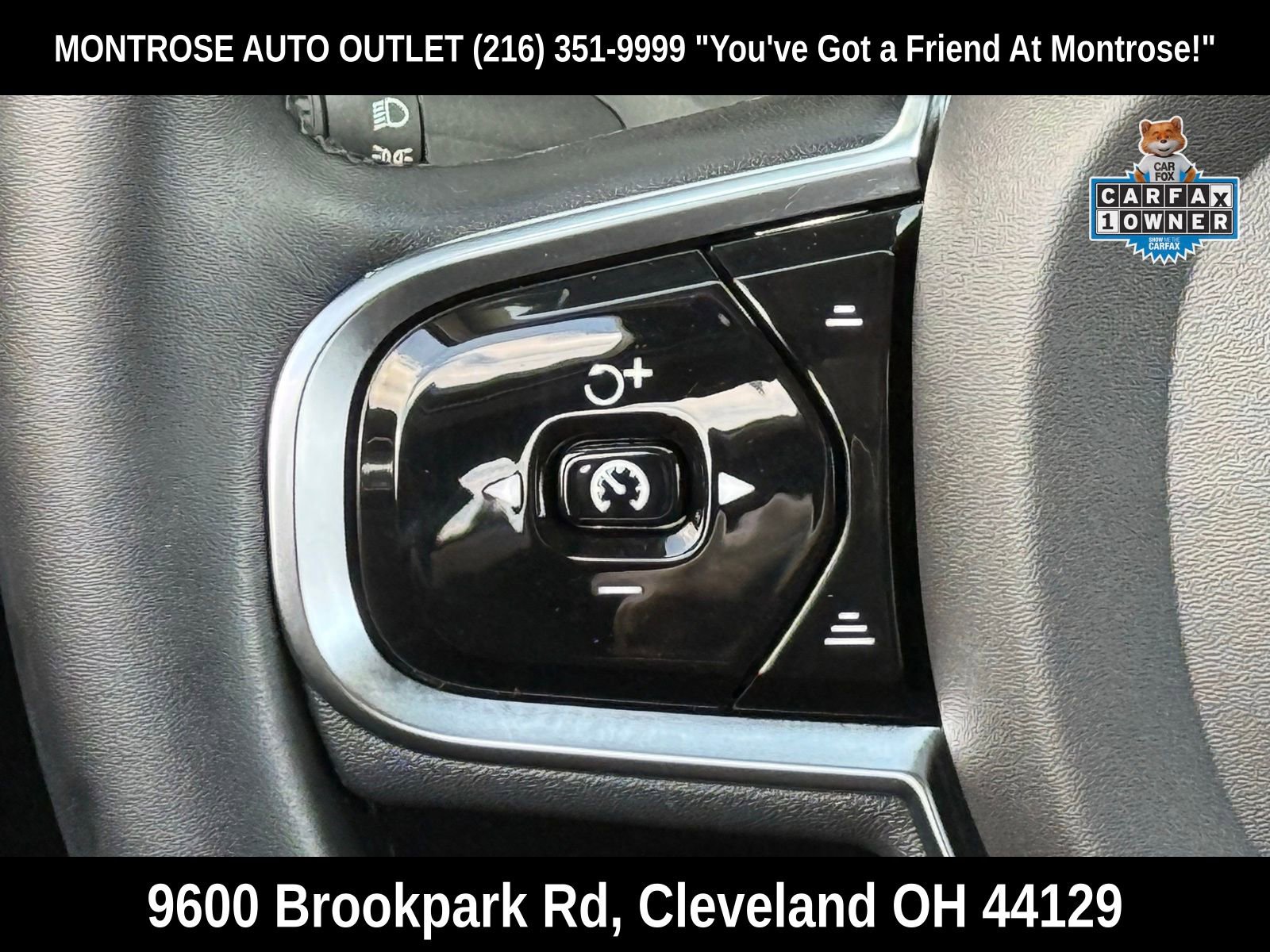 Used 2023 Volvo XC60 B5 Ultimate w/ Climate Package image 32