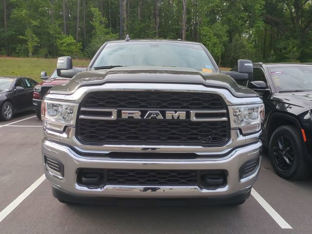 Used 2024 RAM 2500 Tradesman w/ Chrome Appearance Group AWD/4WD image 3
