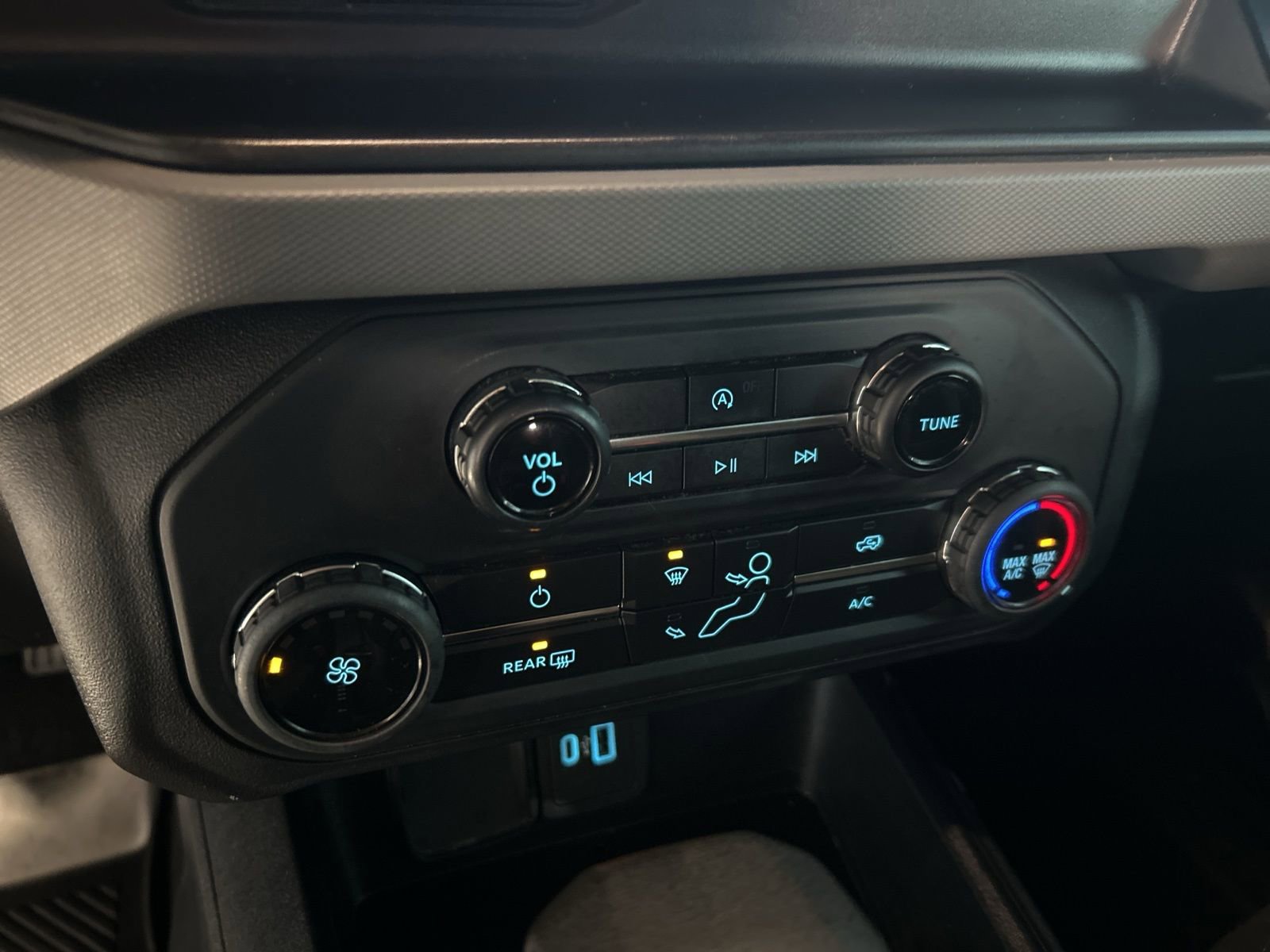 Used 2022 Ford Bronco 4-Door image 25