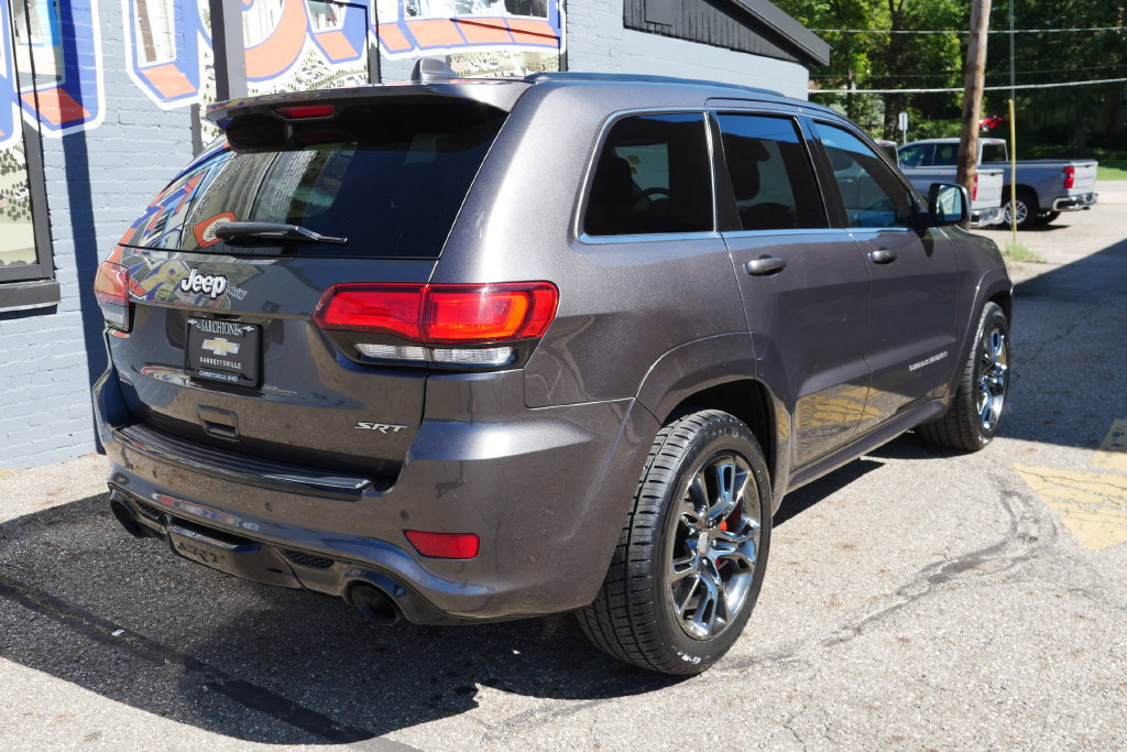 Used 2015 Jeep Grand Cherokee SRT w/ Trailer Tow Group IV AWD/4WD image 37