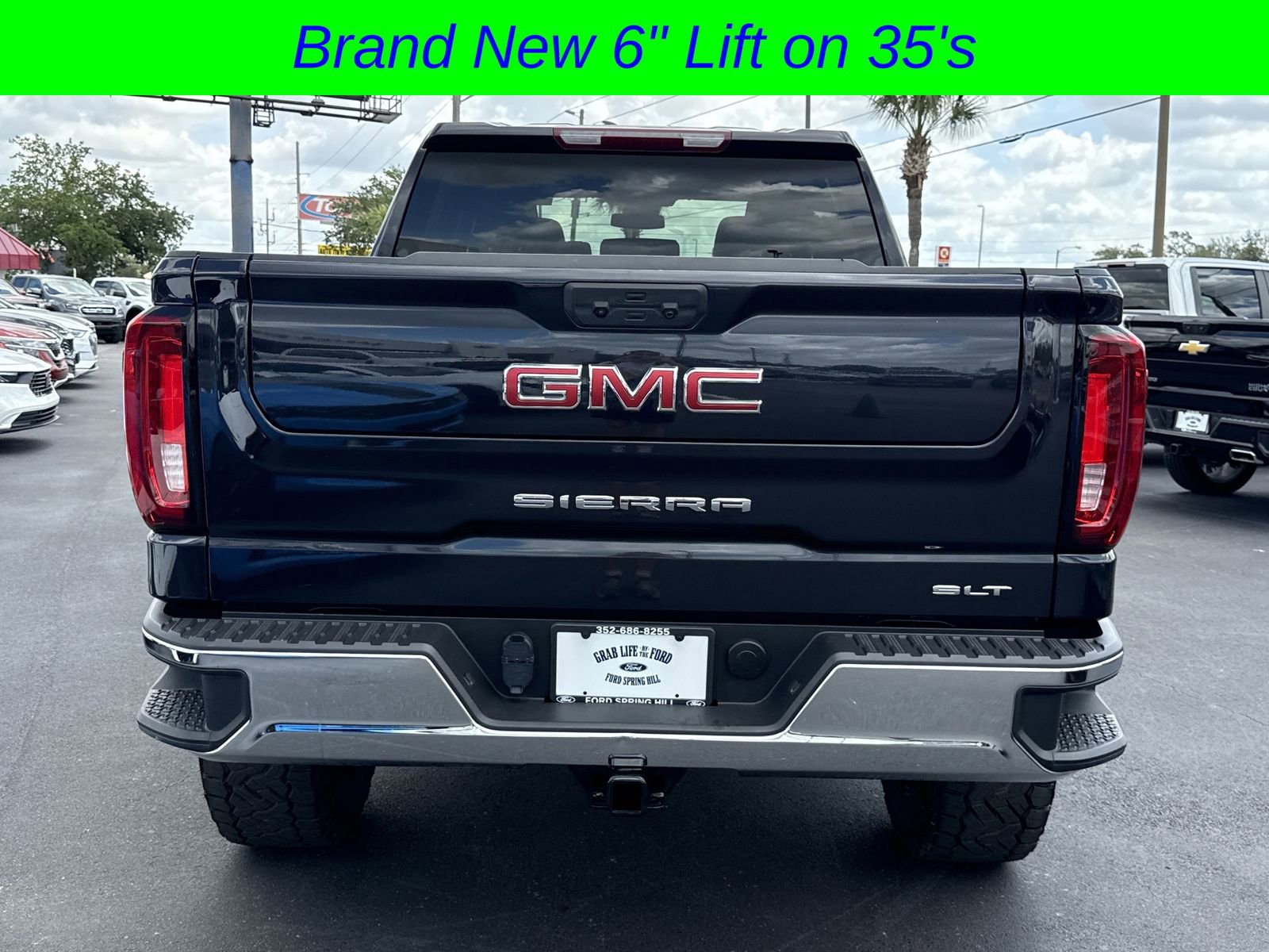 Used 2025 GMC Sierra 1500 SLT AWD/4WD image 5