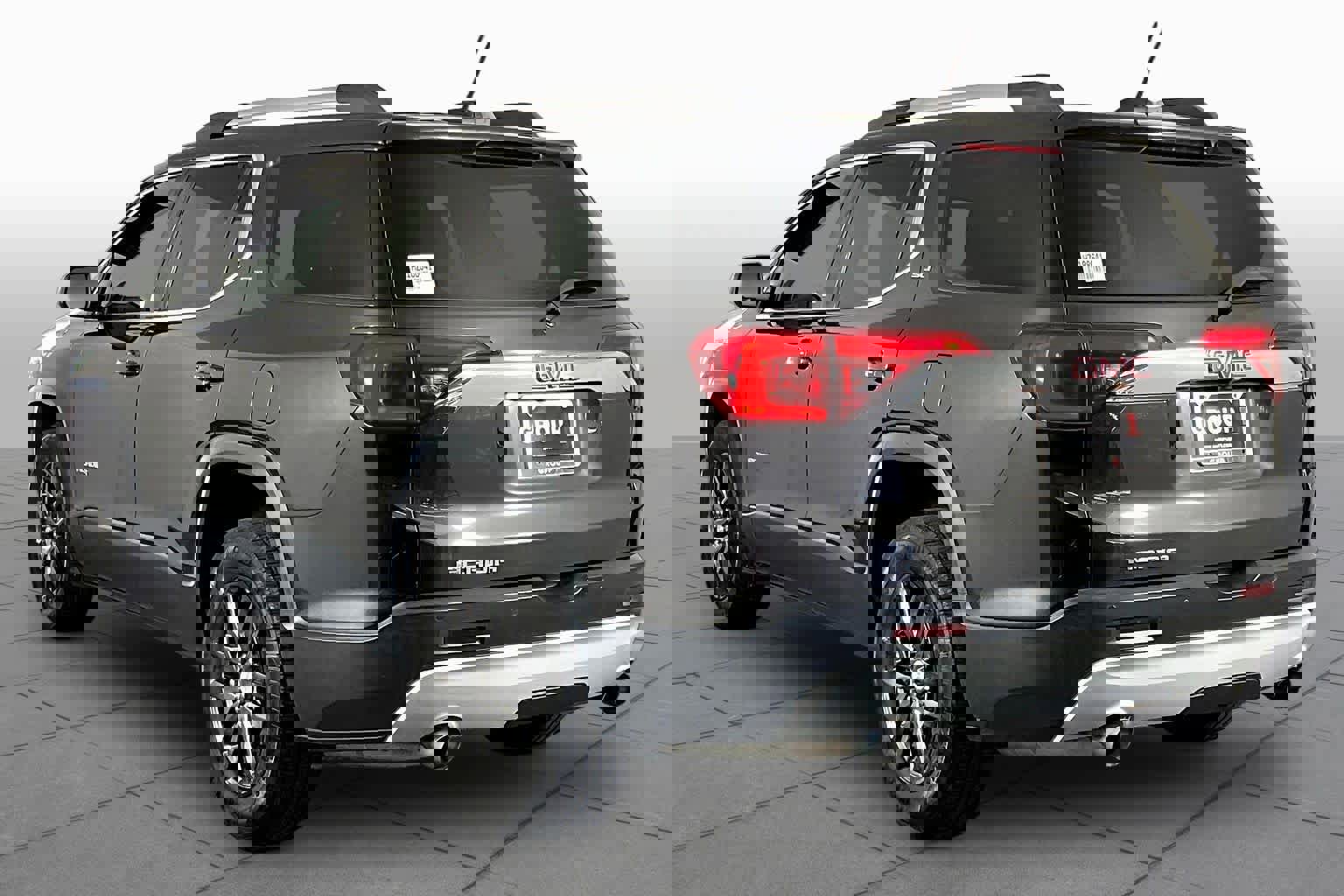 Used 2017 GMC Acadia SLT image 12