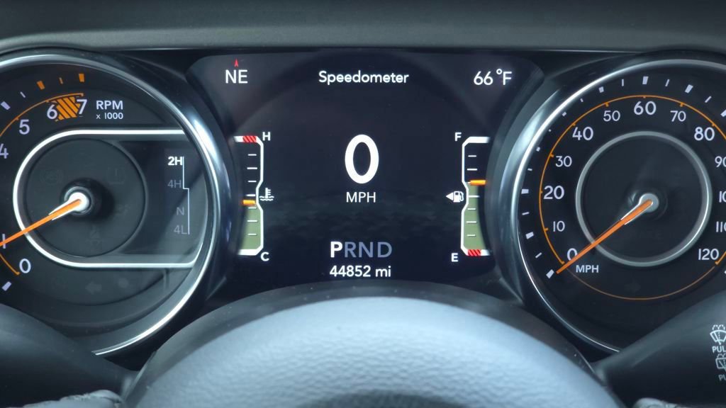 Used 2022 Jeep Wrangler Unlimited Sport image 29