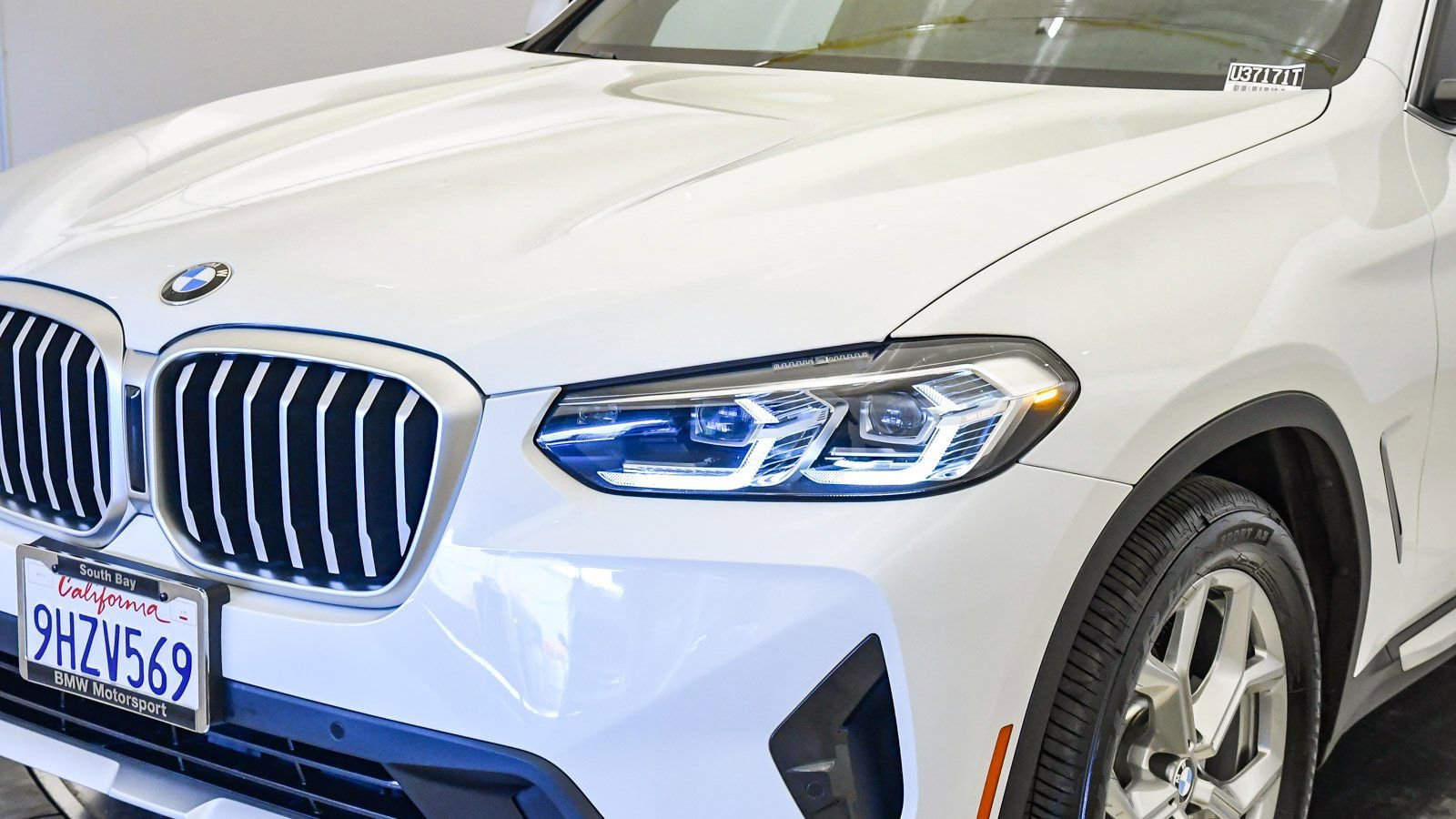 Certified 2024 BMW X3 sDrive30i w/ Premium Package image 9