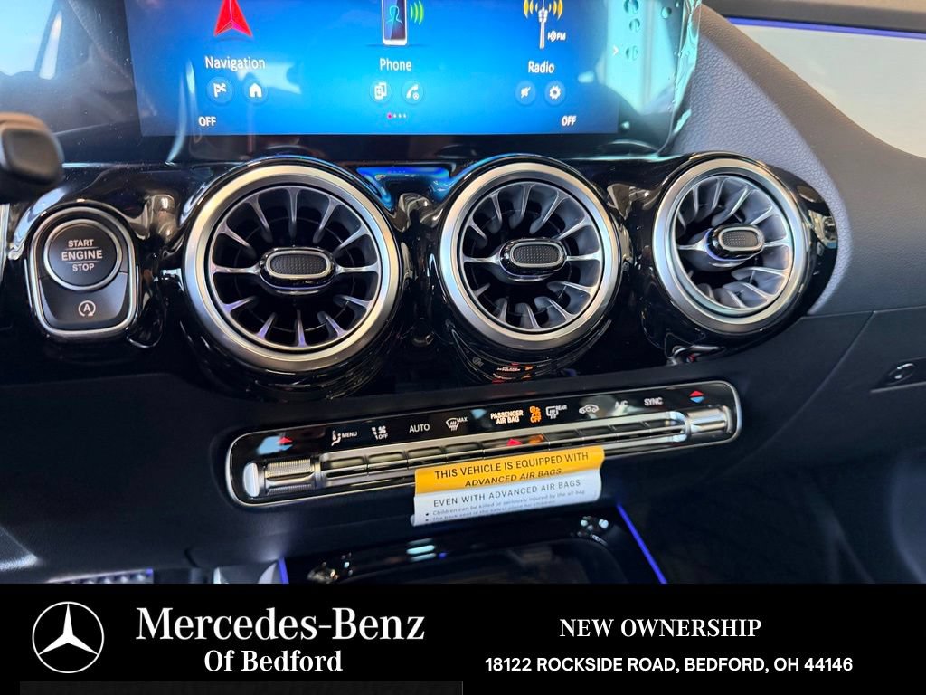 New 2026 Mercedes-Benz GLA 35 AMG 4MATIC image 15