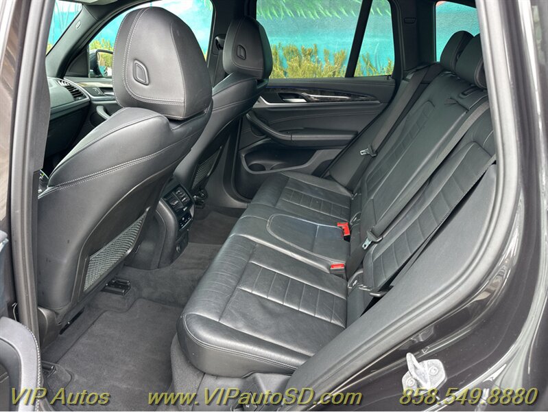 Used 2018 BMW X3 xDrive30i AWD/4WD image 11