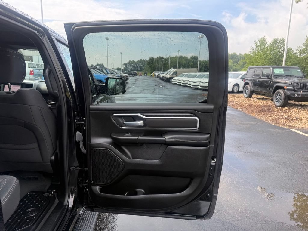 Used 2024 RAM 1500 Big Horn AWD/4WD image 54