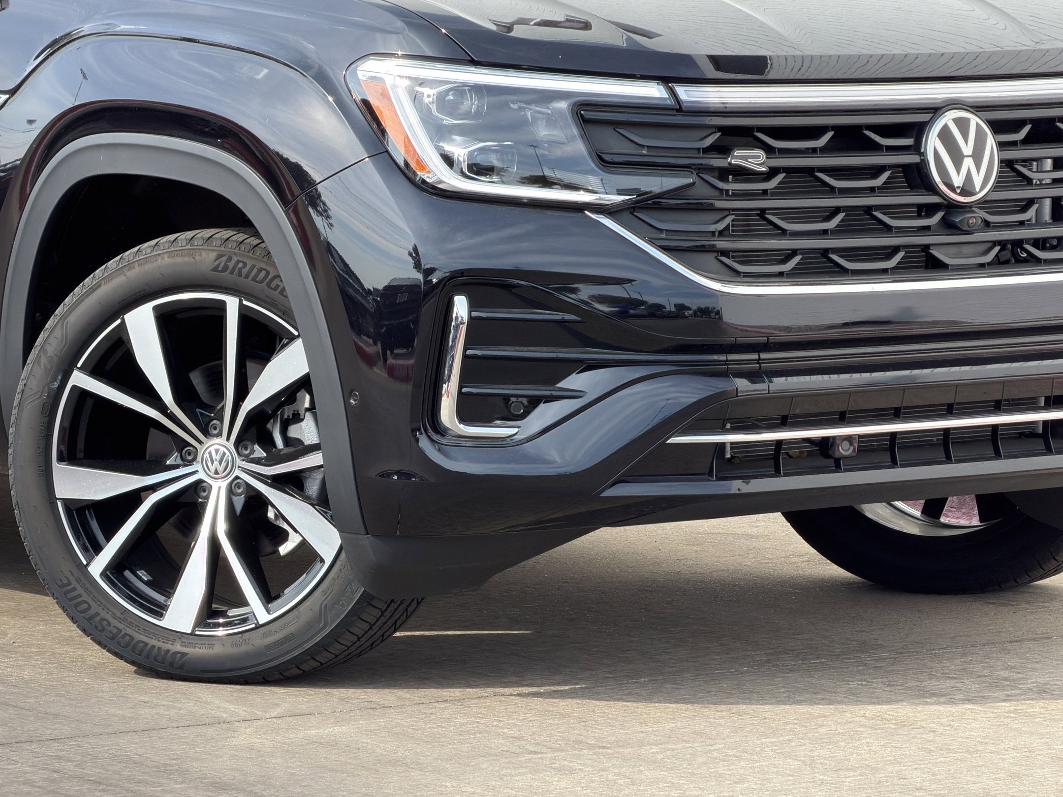 Certified 2026 Volkswagen Atlas SEL AWD/4WD image 9