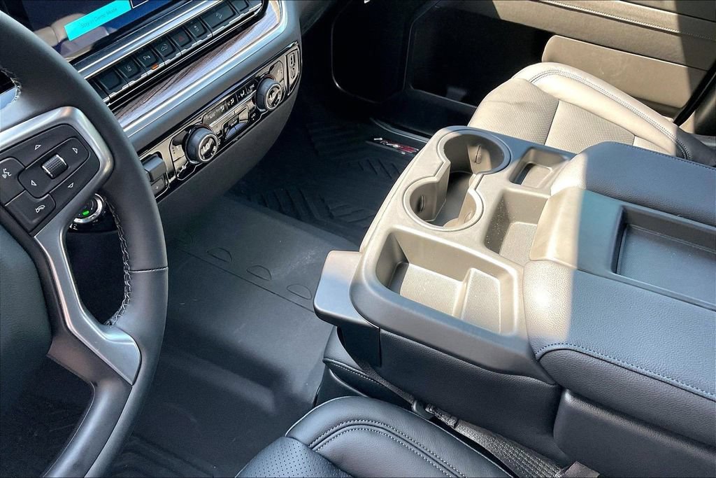 New 2026 Chevrolet Silverado 2500 LT w/ Trail Boss Package AWD/4WD image 7