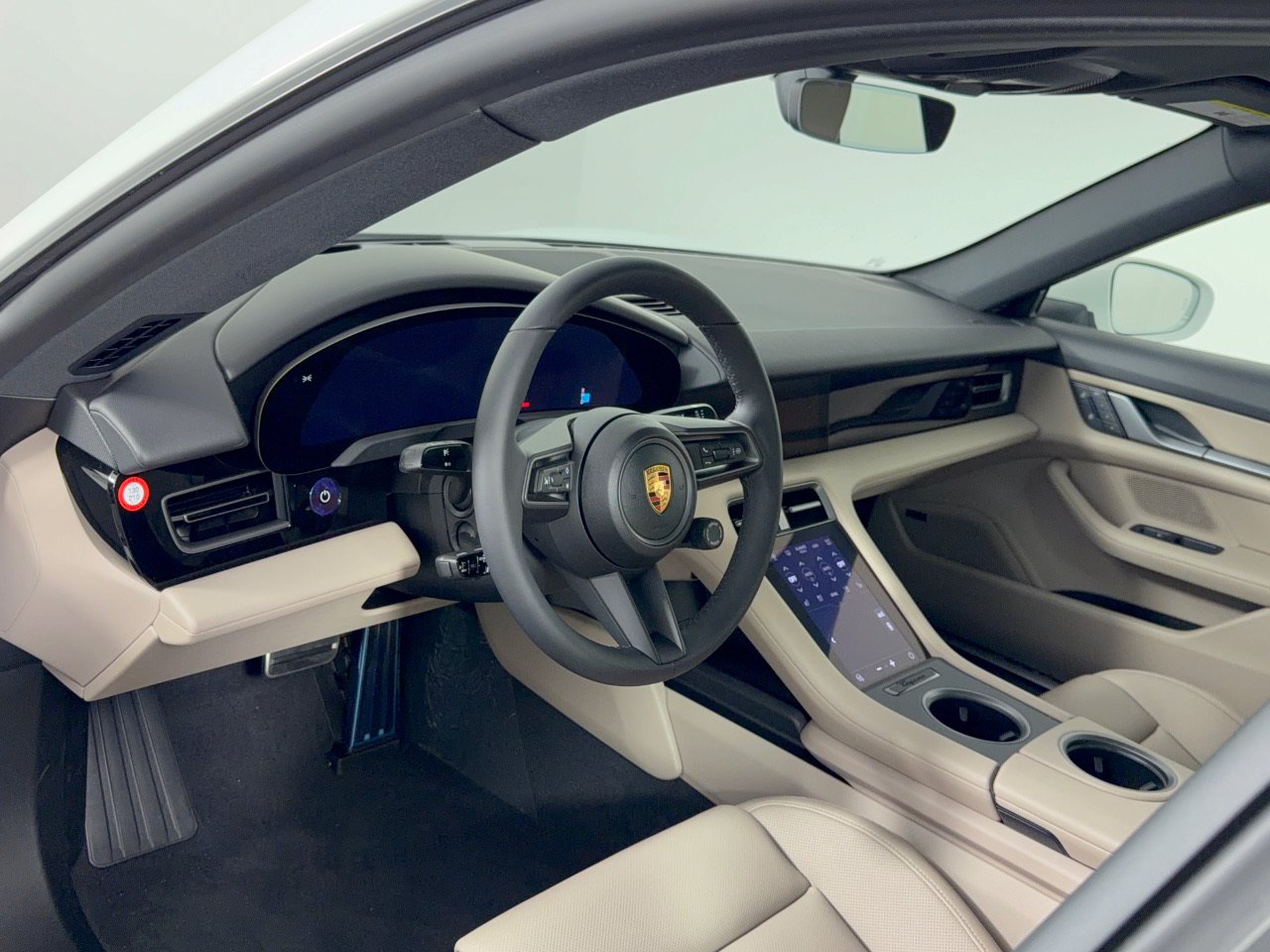 New 2026 Porsche Taycan RWD image 4