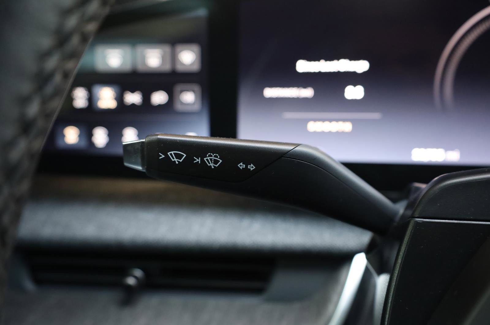 Used 2025 Lucid Air Touring AWD/4WD image 37