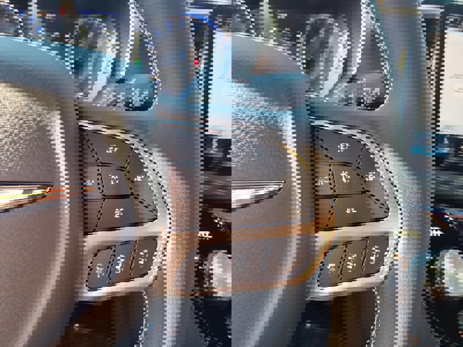 New 2026 Chrysler Pacifica Select image 10