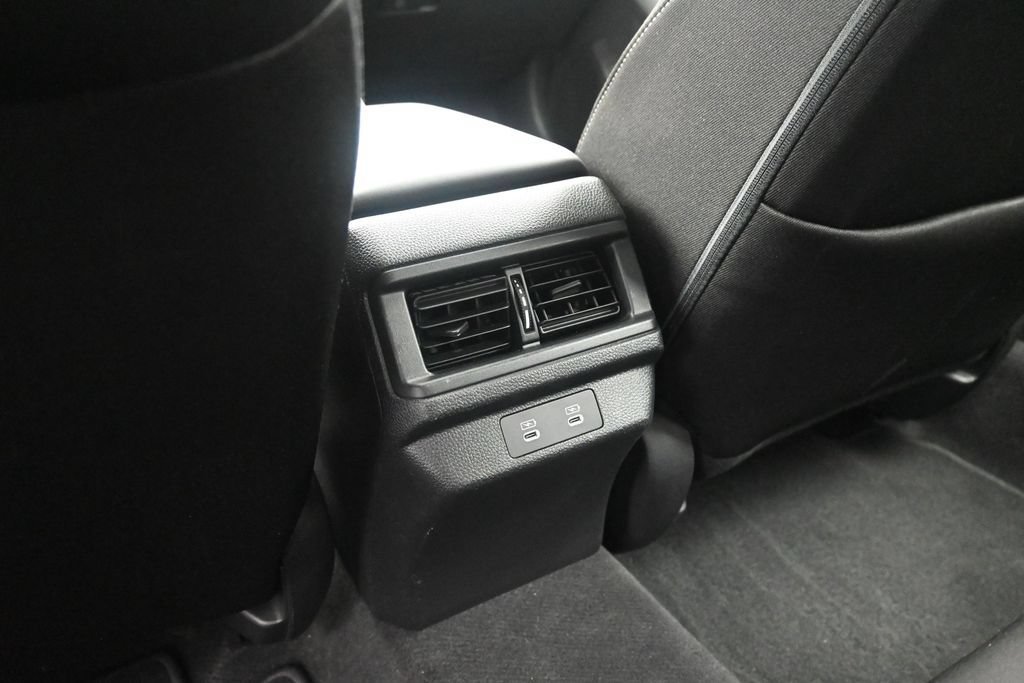 Used 2025 Honda Accord SE image 18