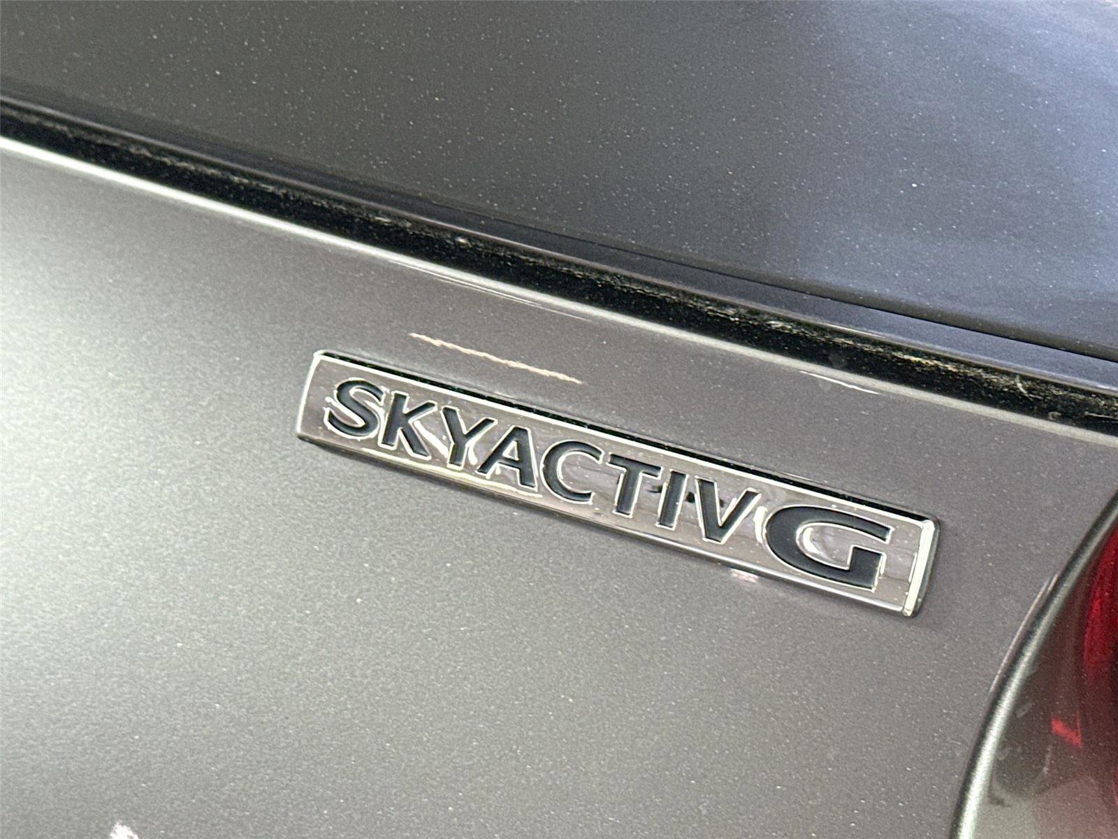 Used 2020 MAZDA MX-5 Miata Club image 17