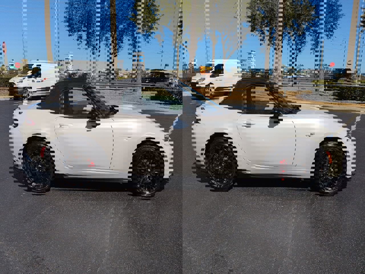 Used 2023 MAZDA MX-5 Miata Club w/ Brembo/BBS Recaro Package image 3