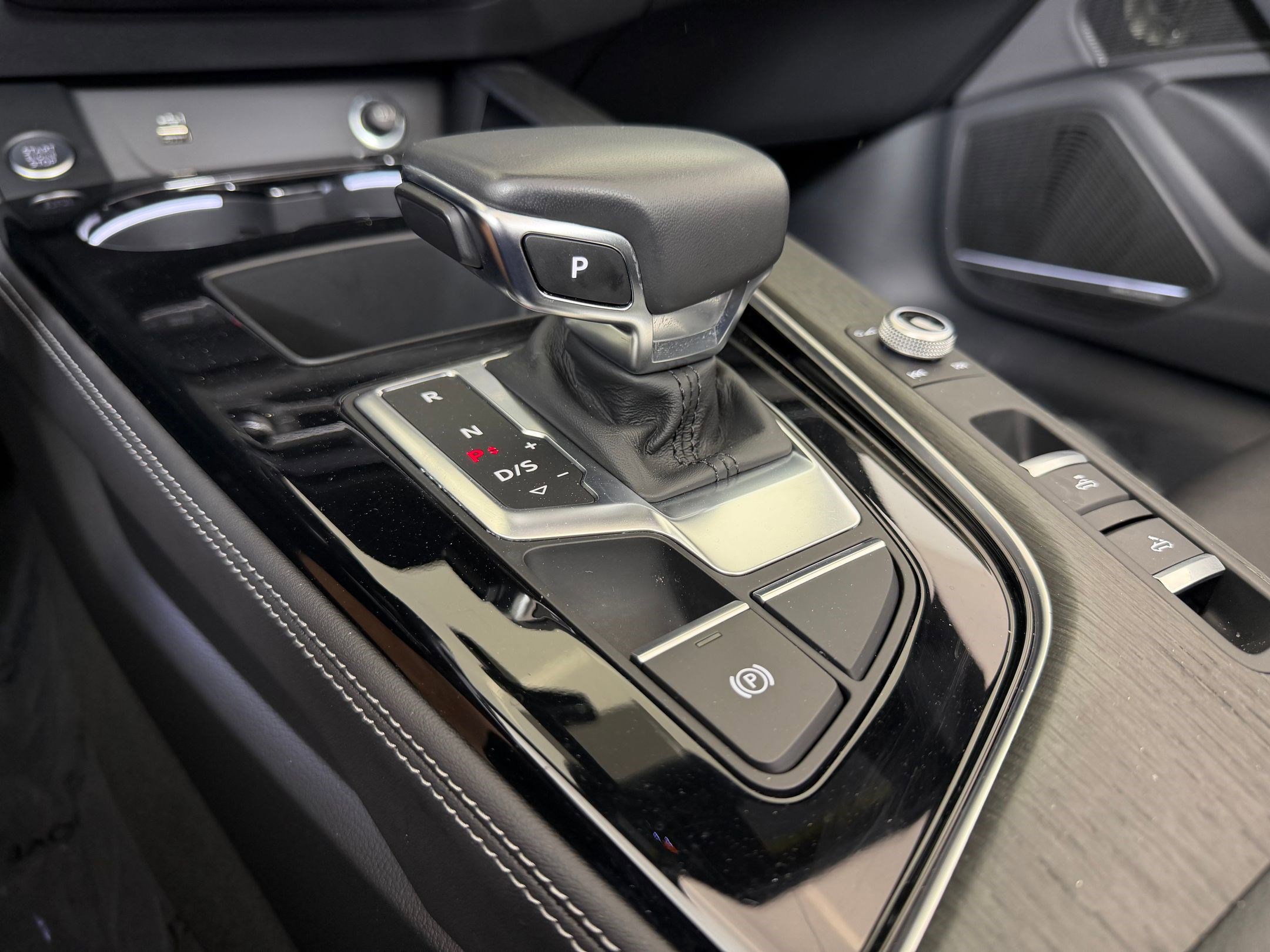 Used 2024 Audi A5 2.0T Premium Plus w/ Premium Plus image 18