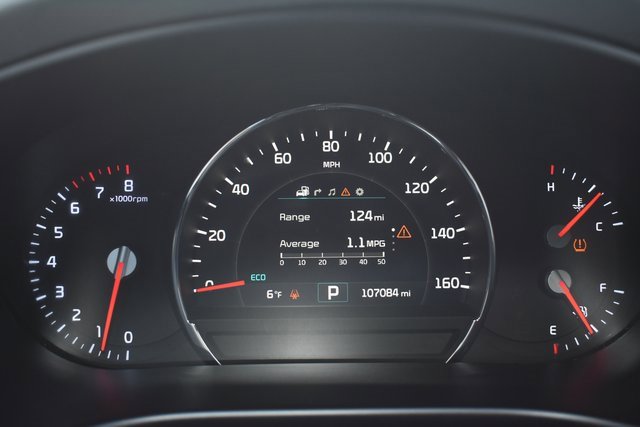 Used 2018 Kia Sorento SX image 19
