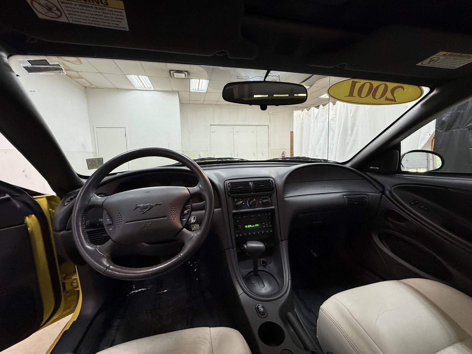 Used 2001 Ford Mustang GT Premium RWD image 19