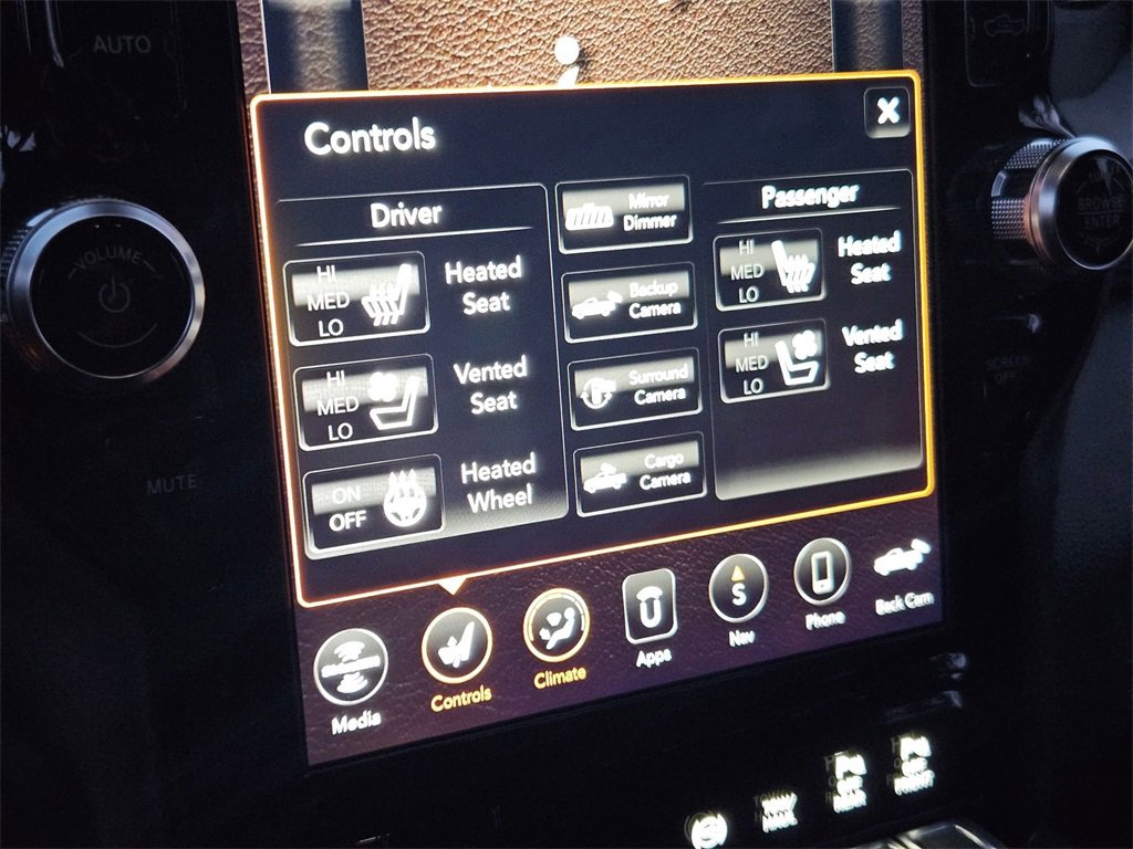 Certified 2020 RAM 3500 Laramie image 32