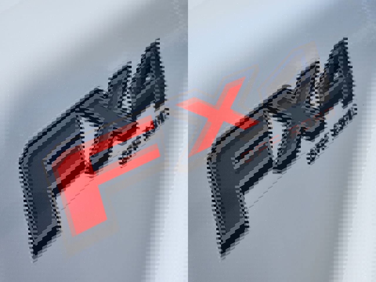 Used 2025 Ford F350 Platinum image 10