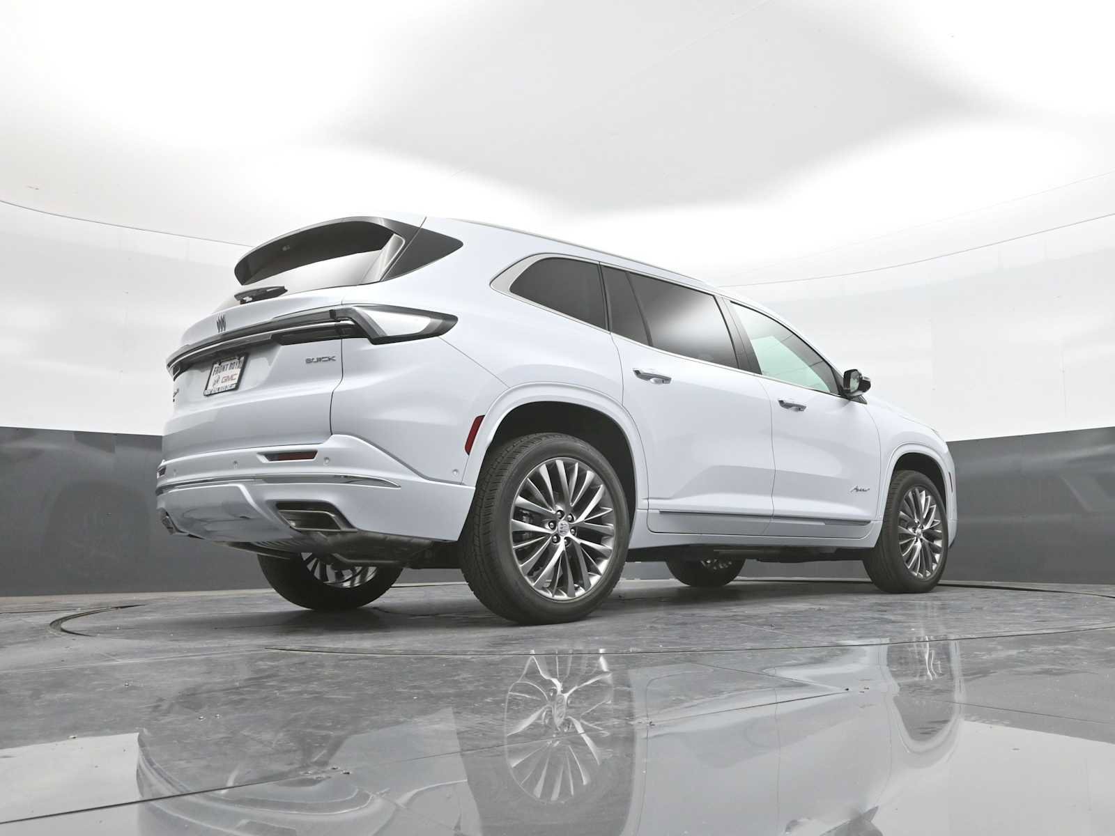 New 2026 Buick Enclave Avenir w/ Super Cruise Package AWD/4WD image 47
