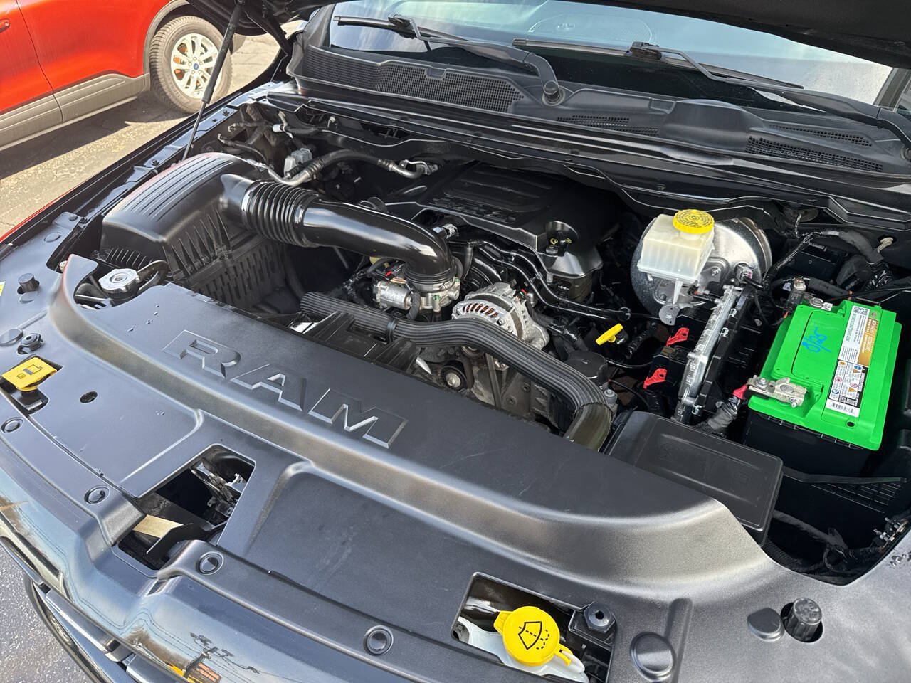 Used 2019 RAM 1500 Big Horn AWD/4WD image 9