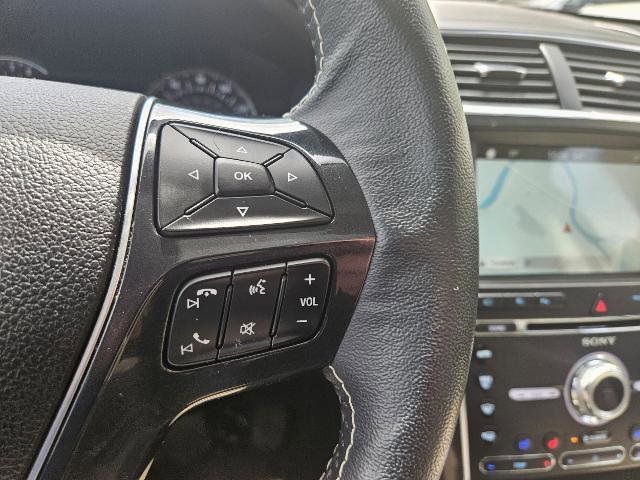 Certified 2018 Ford Explorer Platinum AWD/4WD image 19