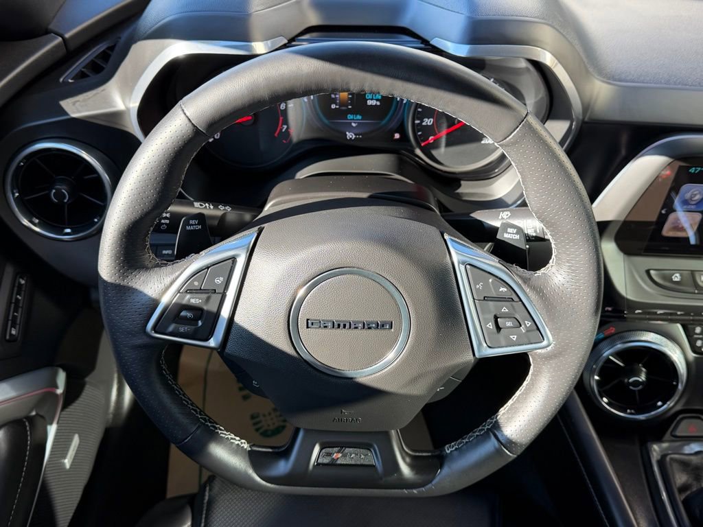 Used 2017 Chevrolet Camaro SS image 18