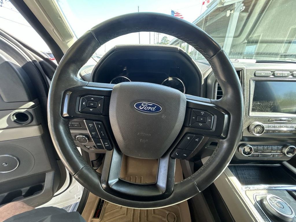 Used 2021 Ford Expedition Limited image 15